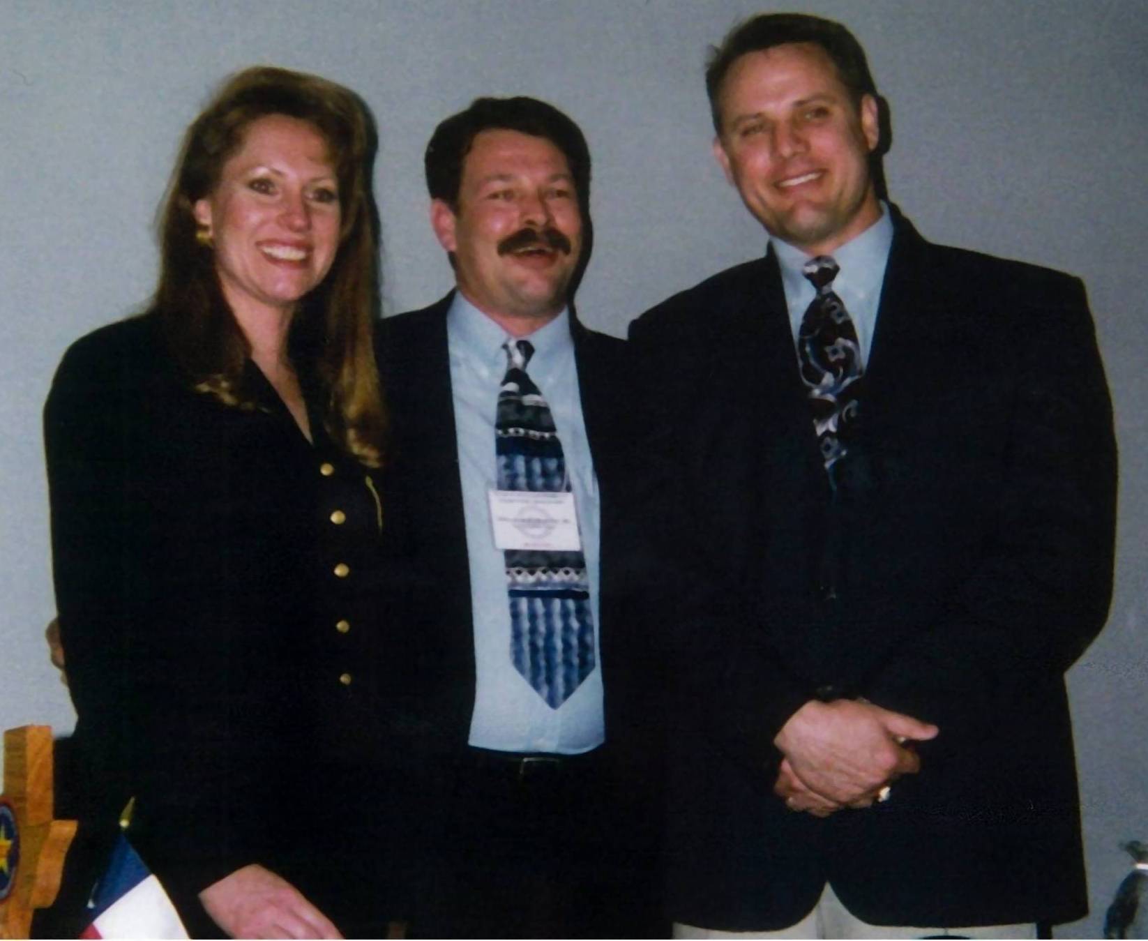 Texas Rep. Suzanna Gratia-Hupp, Bill Slater and Pearl High School Asst.
Principal Joel Myrick (2000 TCHIA Banquet)